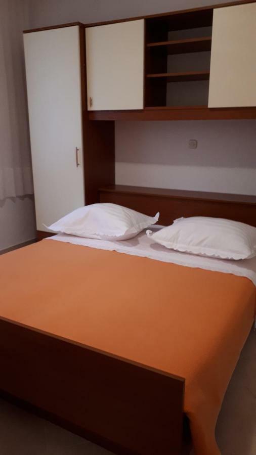 Apartman Stulic มาคาร์สกา ภายนอก รูปภาพ